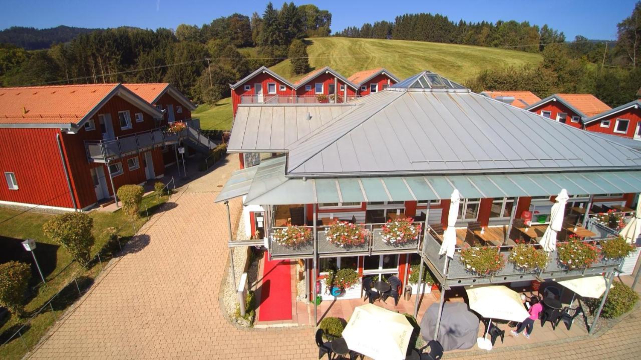 Village Hotel Bayerischer Wald Neukirchen (Lower Bavaria) Exterior foto